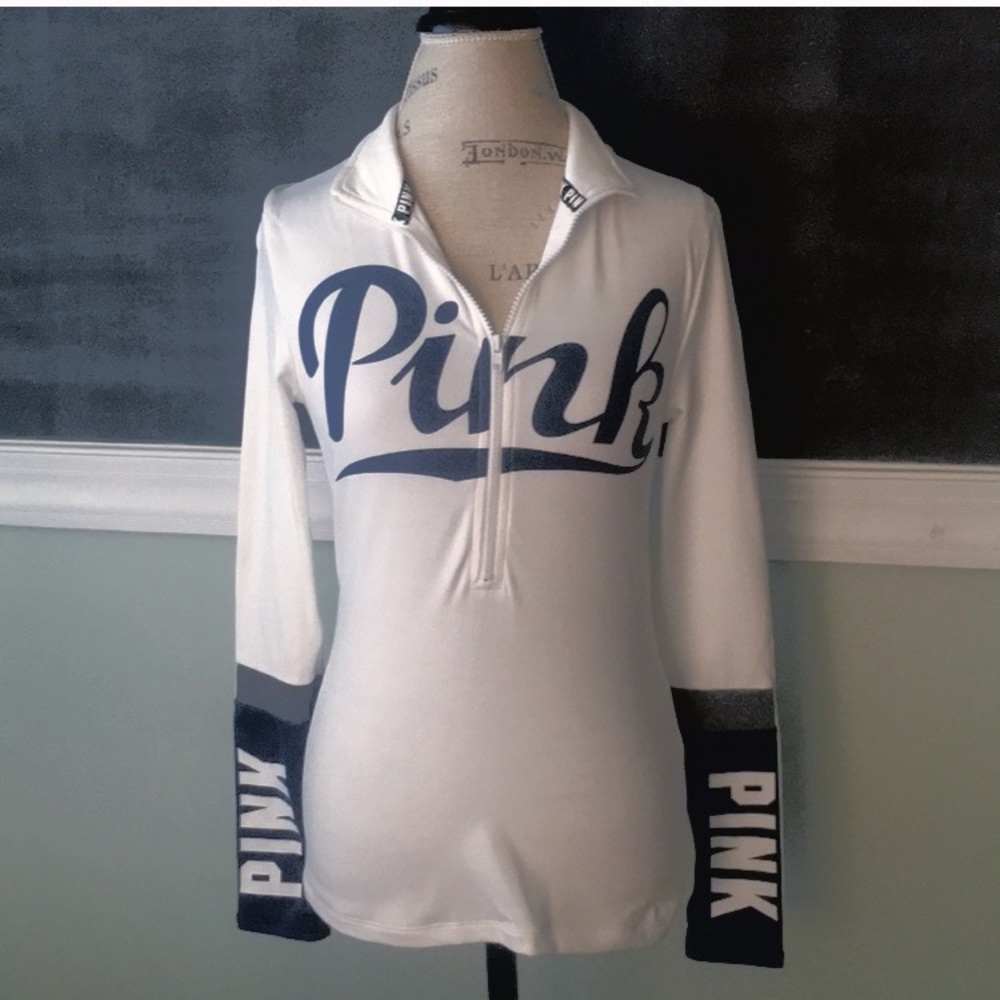 NWT Victoria’s Secret Pink Ultimate Pullover XS